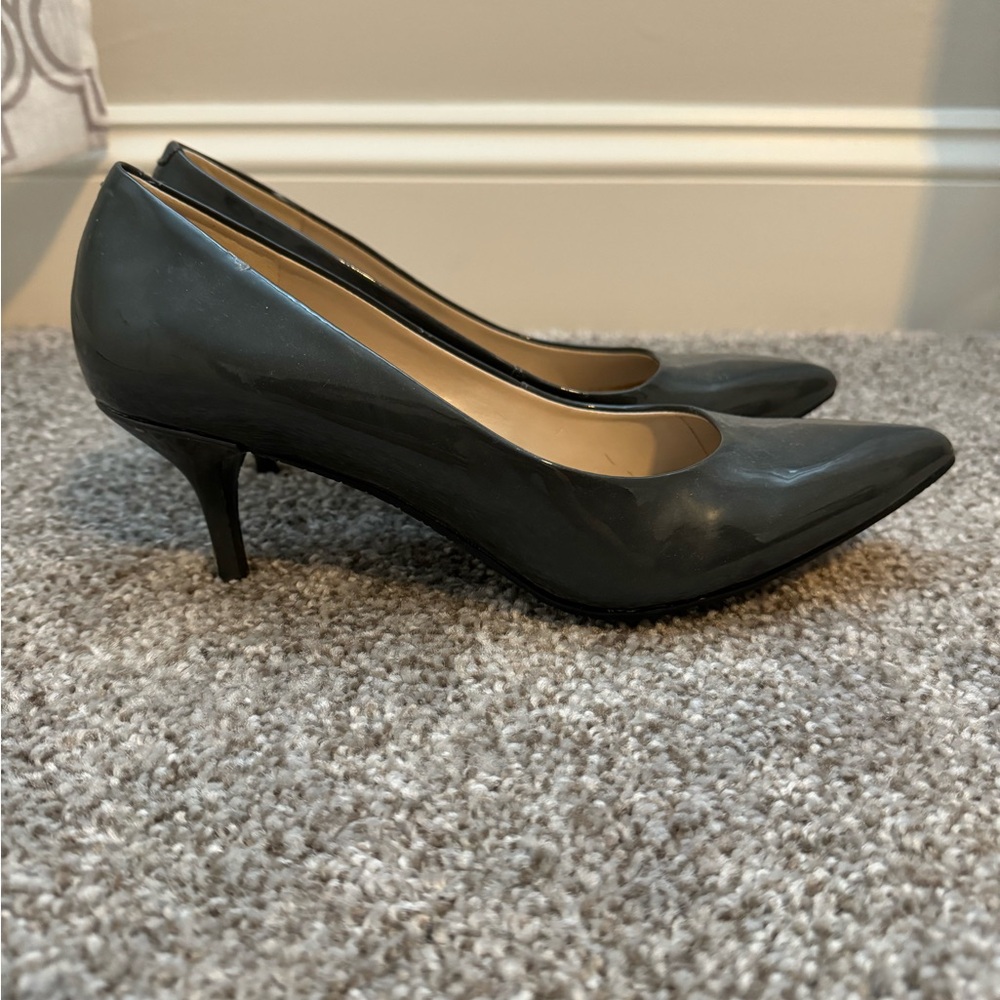 Nine West heels. 8M. Gently used. Great shape. Dark gray.